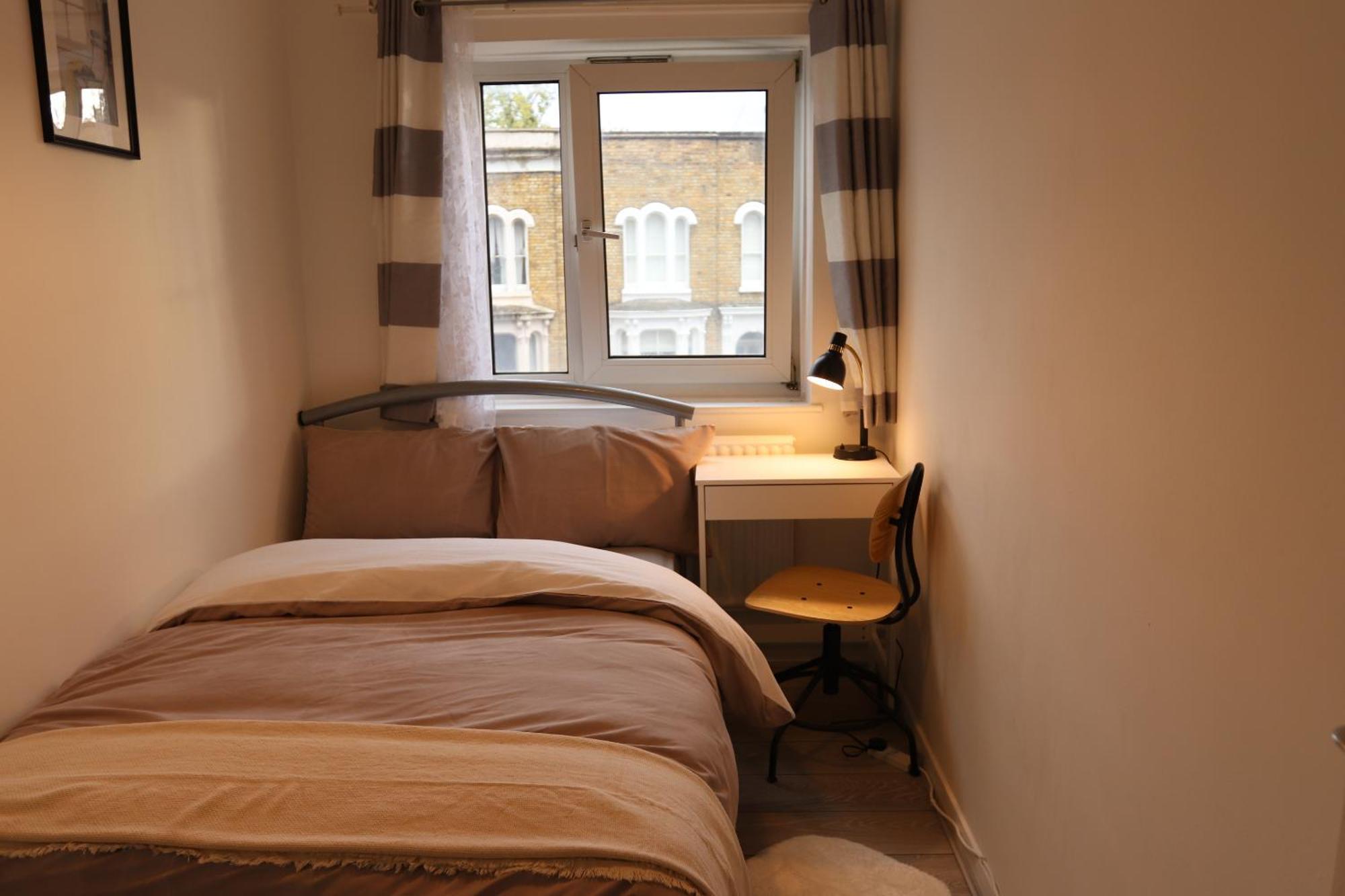 Single Room,1620253602:JPEG